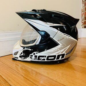 Icon Variant Salvo Helmet Size Medium